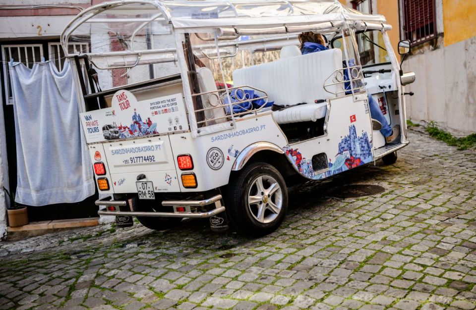 Lisbon: City Sightseeing Half-Day Private Tuk Tuk Tour - Inclusions