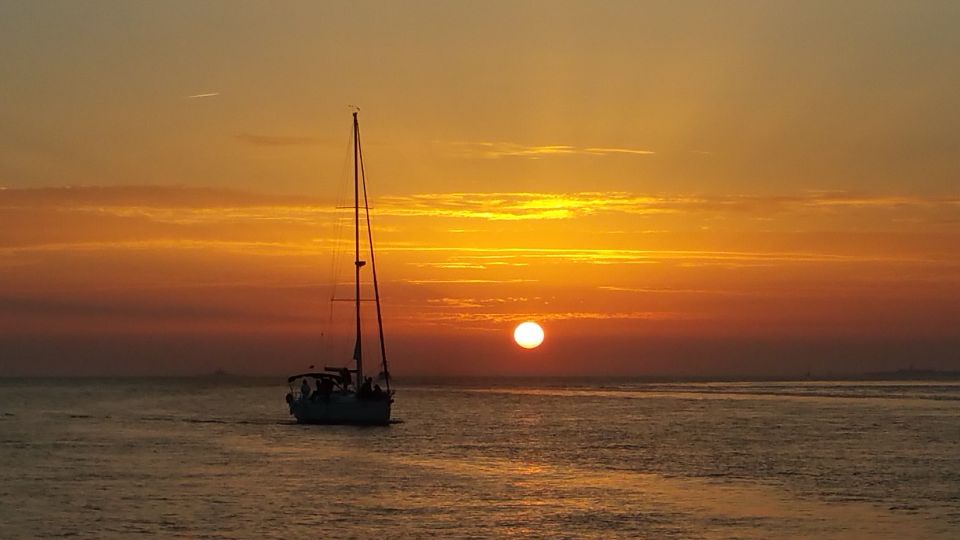 Lisbon: Private Sunset Cruise With Portuguese Wine - Highlights and Inclusions