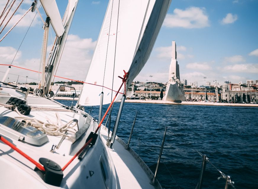 Lisbon: Yacht Sailing Tour With Portuguese Wine and History - Customer Reviews