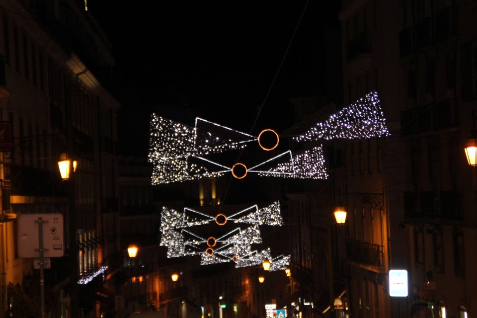 Lisbon'S Christmas Lights Tour 2H - Tour Description