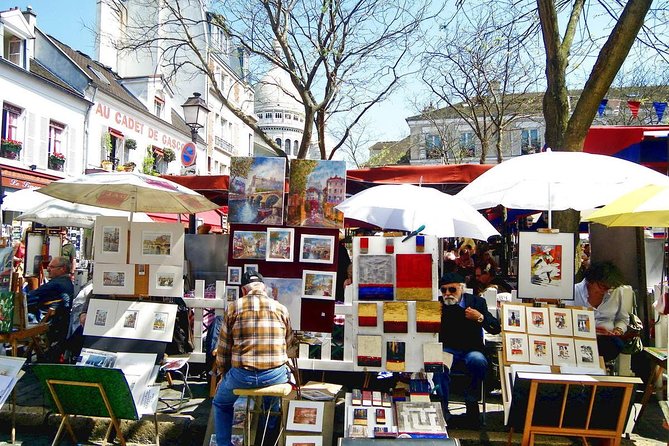 Montmartre District and Sacre Coeur - Exclusive Guided Walking Tour - Meeting Point and Pickup Details