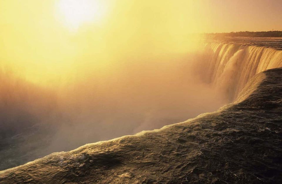 Niagara, USA: Falls Tour & Maid of the Mist With Transport - Tour Accessibility