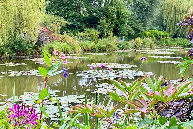 Private Giverny, Versailles, Trianon Trip From Paris by Mercedes - Tour Exclusions