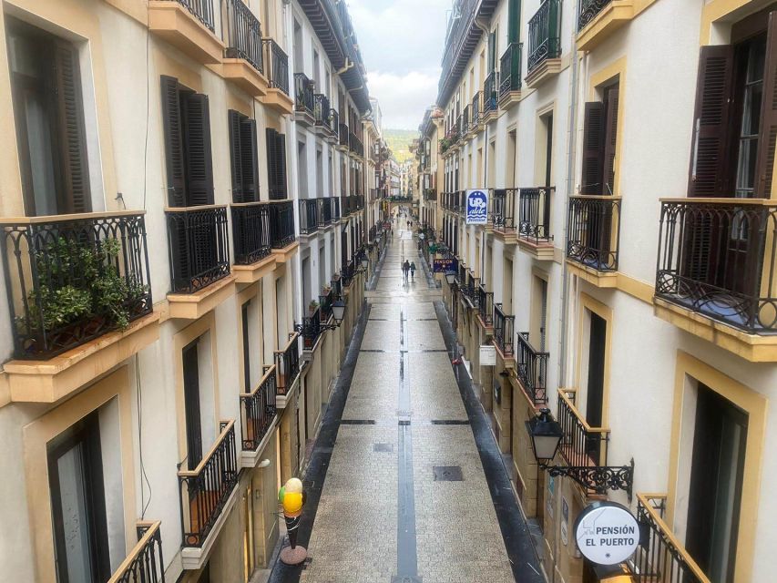 San Sebastián: City Tour With Pintxos and Wine - Inclusions