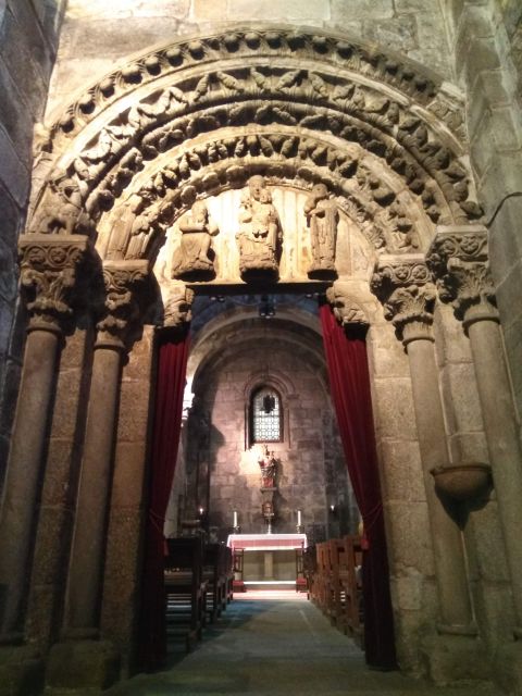 Santiago De Compostela & Valença - Private Tour From Porto - Important Information