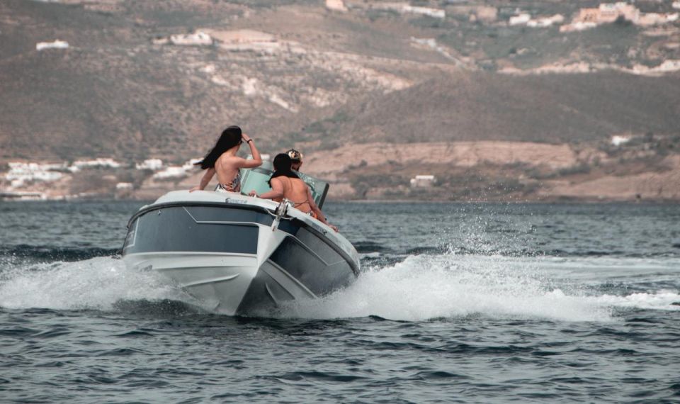 Santorini: Luxury Boat Rental With License - Experience Overview