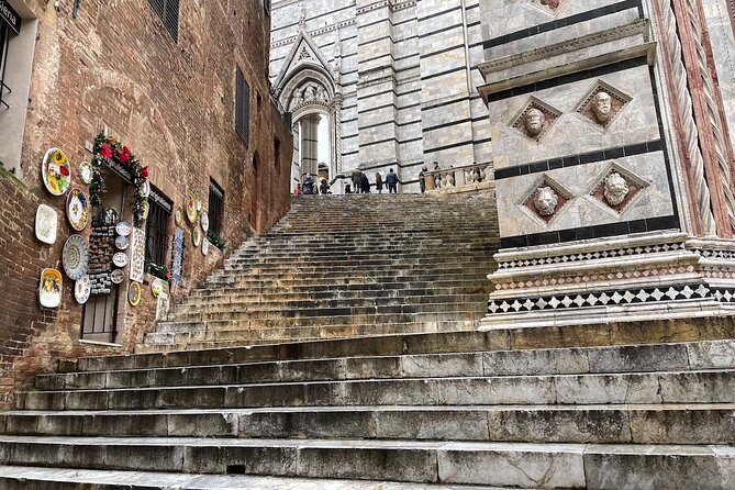 Siena Guided Tour With Cathedral and Optional Crypt & Museum - Tour Highlights and Commentary