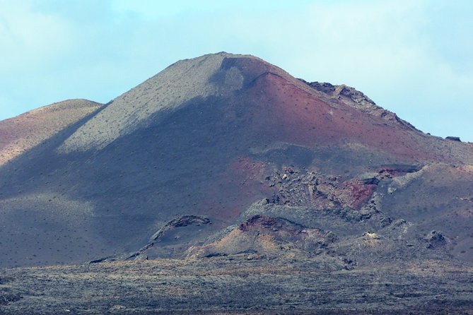 Volcanos of Lanzarote Hiking Tour - Additional Information and Accessibility