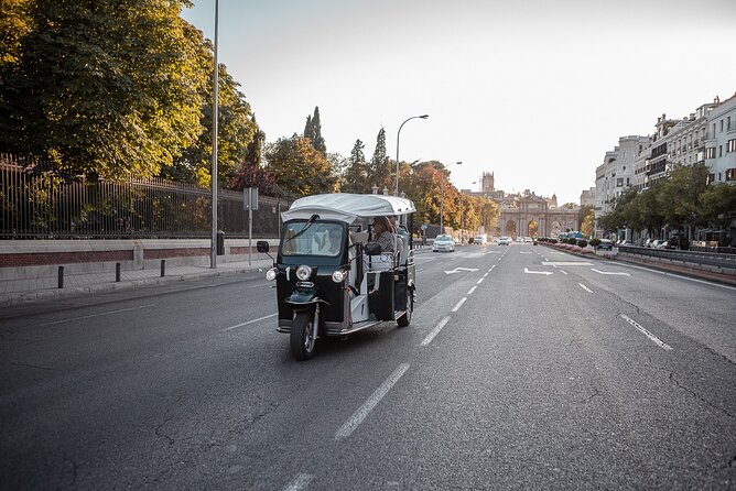 Welcome Tour to Madrid in Private Eco Tuk Tuk - Travelers Experiences