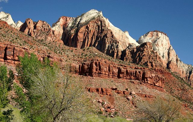 Zion National Park Day Trip From Las Vegas - Guided Tour Details and Pickup