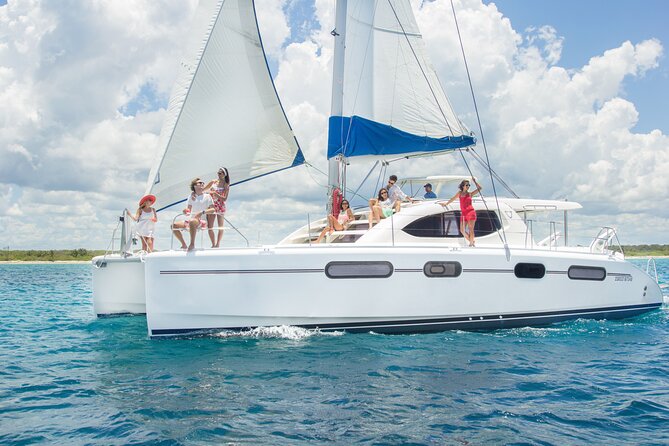 A Half-Day Catamaran Tour With Lunch and Open Bar  - Playa Del Carmen - Customer Service and Recommendations