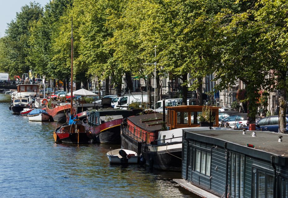 Amsterdam: Private Alternative Walking Tour - Alternative Walking Tour Itinerary