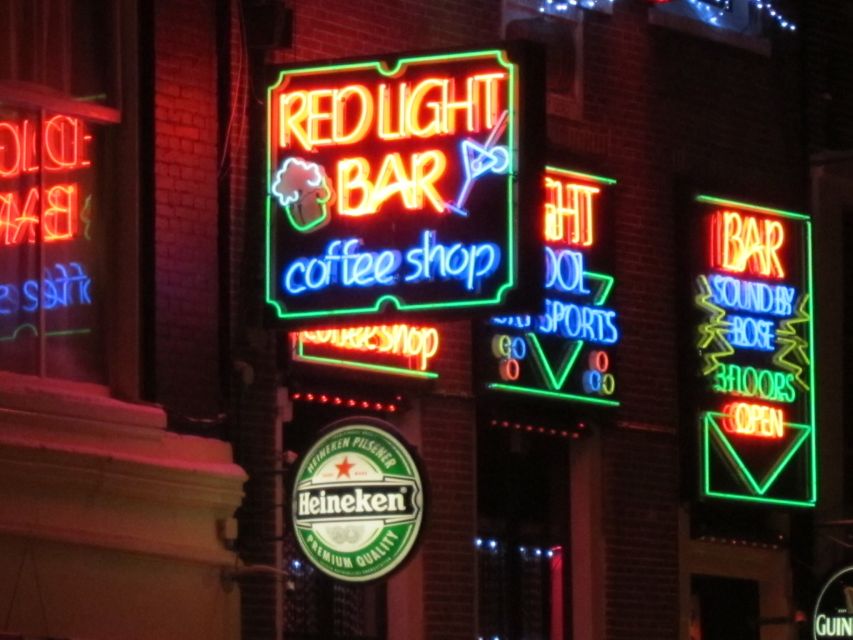 Amsterdam Red Light District and Old Town Walking Tour - Common questions