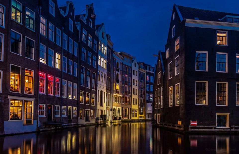 Amsterdam: Red Light District Horrors Audio Walking Tour App - Directions