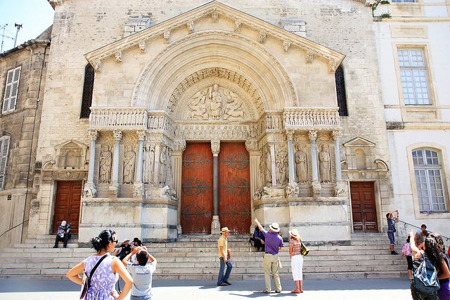 Arles 2-Hour Private Walking Tour - Customer Review Categories