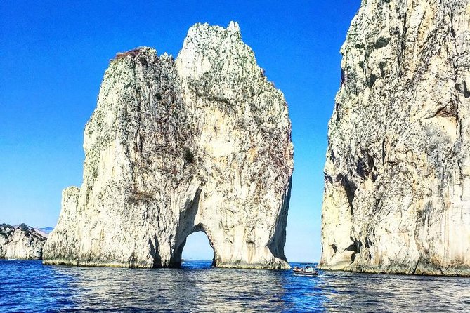 Capri: Boat Tour, Priority Tickets & Blue Grotto (Optional) - Common questions
