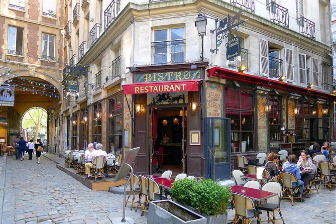 Chic and Classic: Saint-Germain-des-Prés Walking Tour - Must-See Historic Sites in the Area