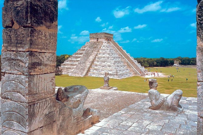 Chichen Itza Deluxe Valladolid and 2 Cenotes - Highlights