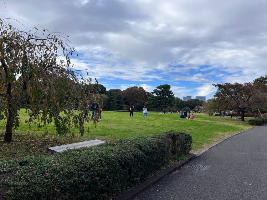 East Gardens Imperial Palace:【Expanded Ver】Audio Guide - Meeting Point