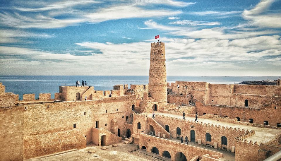 From Tunis: Full-Day El Jem and Monastir Tour - Activity Itinerary