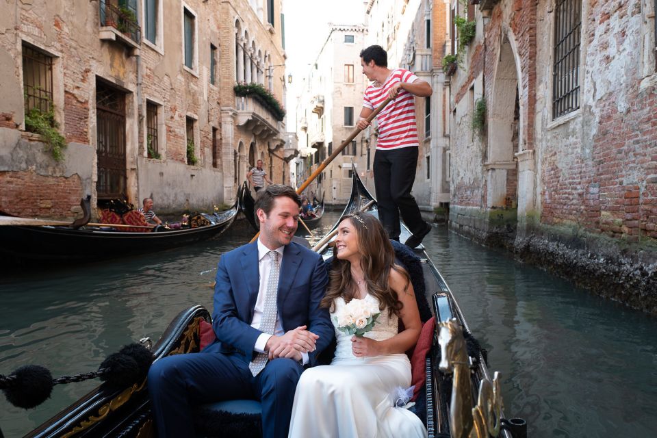 Grand Canal: Renew Your Wedding Vows on a Venetian Gondola - Customer Reviews and Ratings