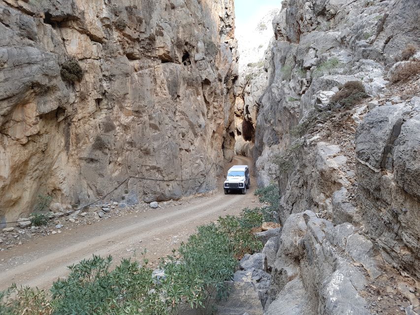 Guided Safari South Crete & Tripitis Gorge - Overall Rating