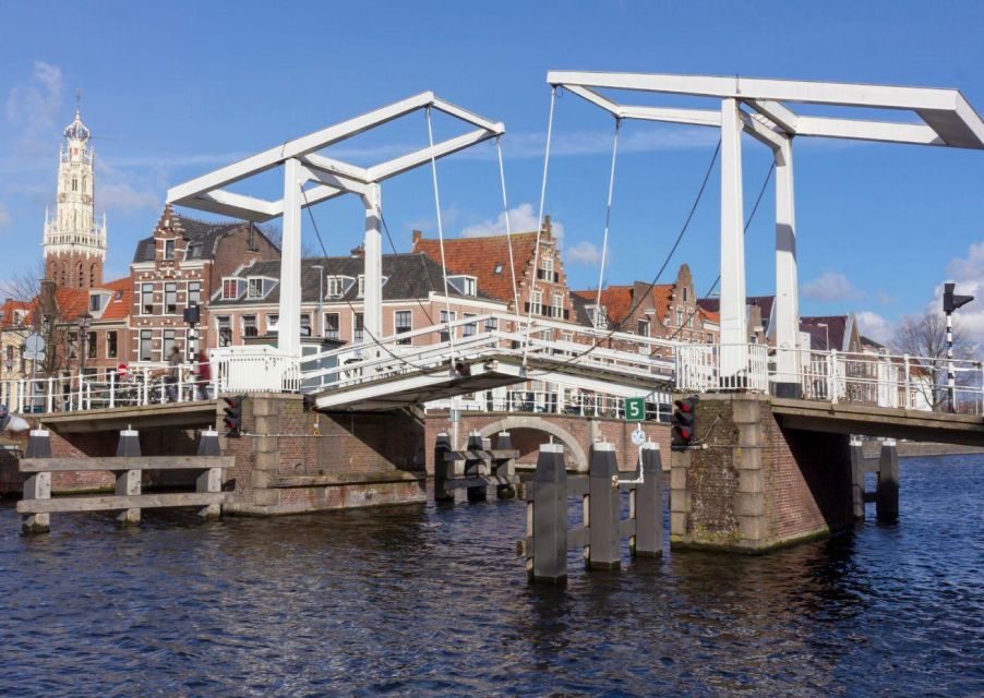 Haarlem: Sightseeing Canal Cruise Through the City Center - Additional Details