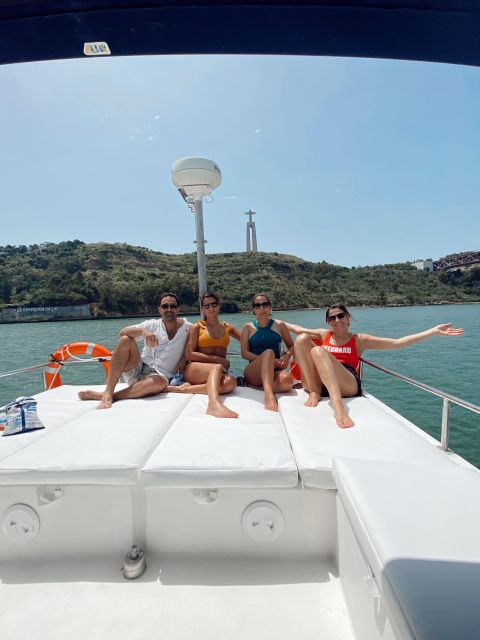 Lisbon: 4H Private Catamaran Tour With Swimming - Highlights and Starting Location