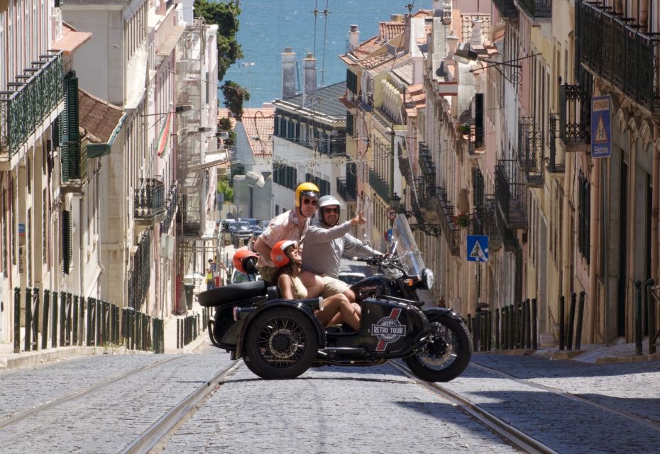 Lisbon : Private Motorcycle Sidecar Tour - Booking Information and Policies