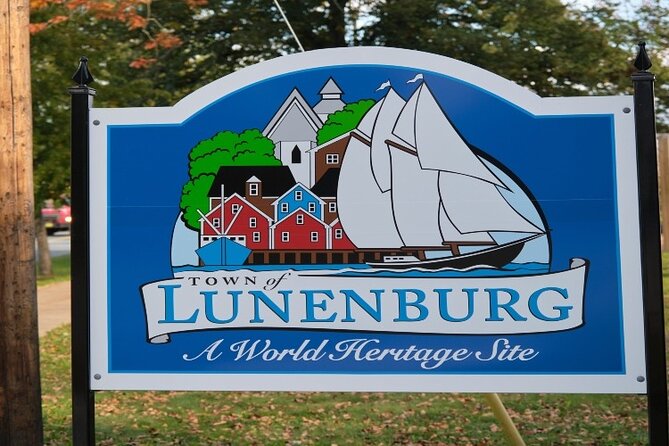 Lunenburg Small Group Express From Halifax Lobster Roll Lunch - Booking Confirmation