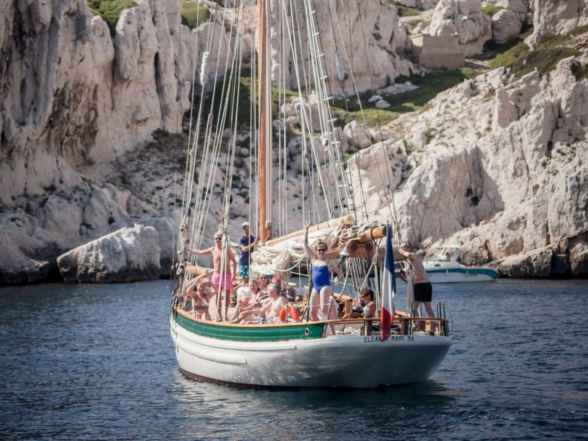 Marseille: Calanques Sailing Day With Lunch - Common questions