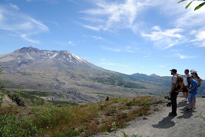 Mt. St. Helens National Monument From Seattle: All-Inclusive Small-Group Tour - Meeting Point