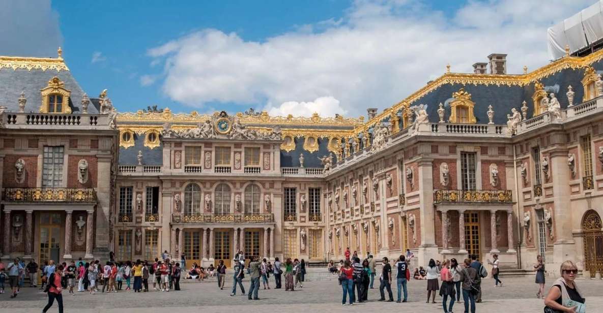 One Day in the Life of Louis XIV (Palace of Versailles) - Common questions