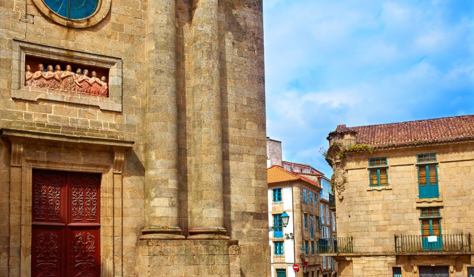 Santiago De Compostela Private 10- Hours Tour From Oporto - Common questions