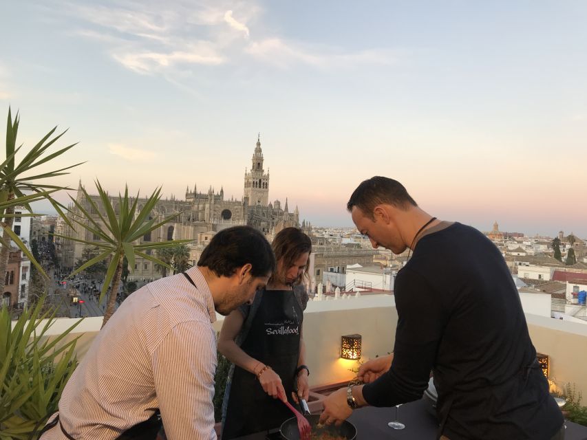 Seville: Private Paella Cooking Class With Cathedral Views - Important Information