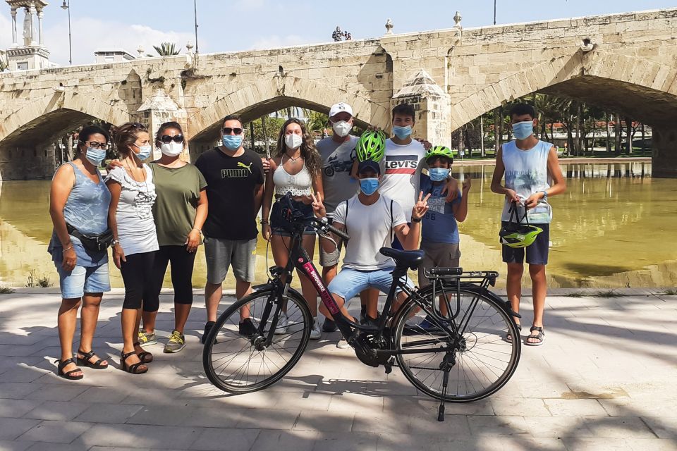 Valencia: City Highlights Guided Bike Tour - Customer Reviews