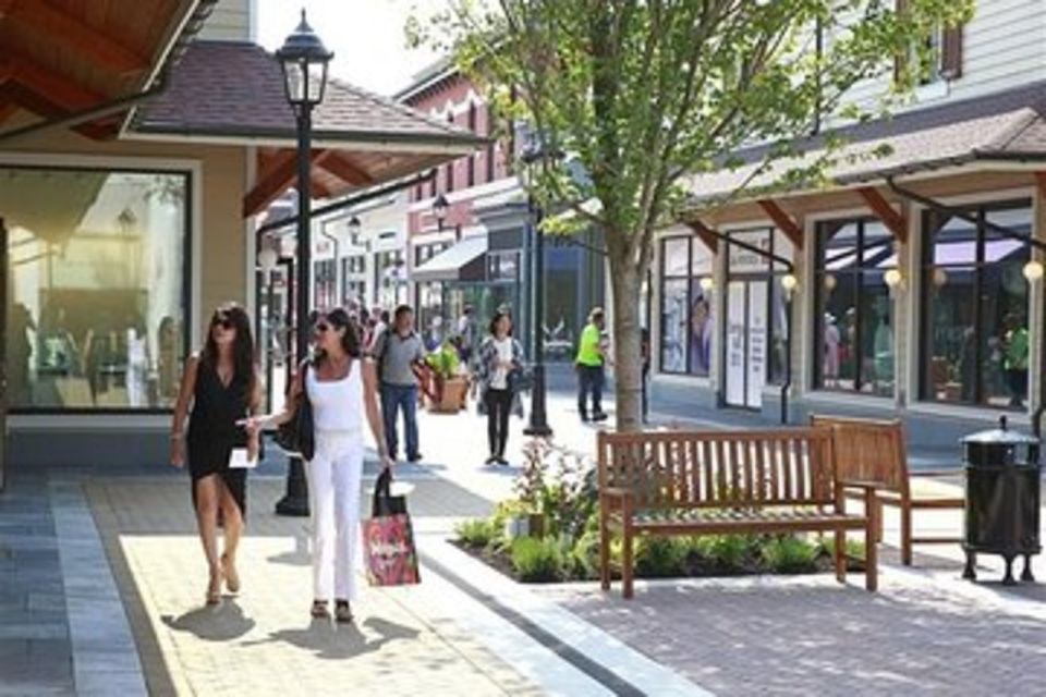 Vancouver Lay Over Shopping - Mc Arthur Glen Designer Mall - Insider Tips and Recommendations