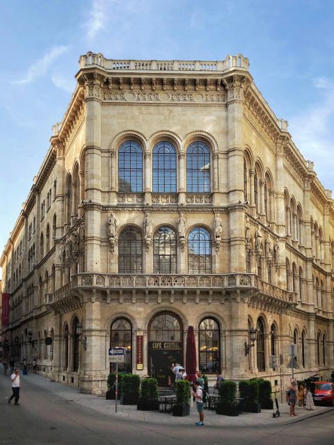 Vienna: Tour With Private Guide - Tour Itinerary