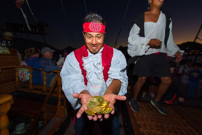 Yo Ho Pirate Sunset Dinner Cruise in Cabo San Lucas - Staff Performance and Teamwork