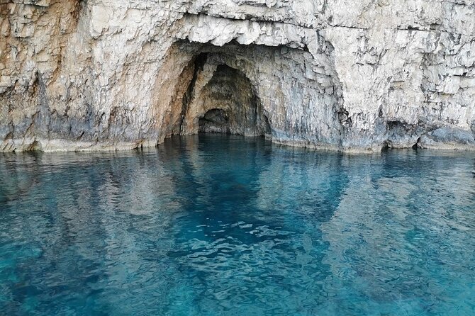 Zakynthos: Marathonisi, Cameo Island and Keri Caves Tour - Common questions