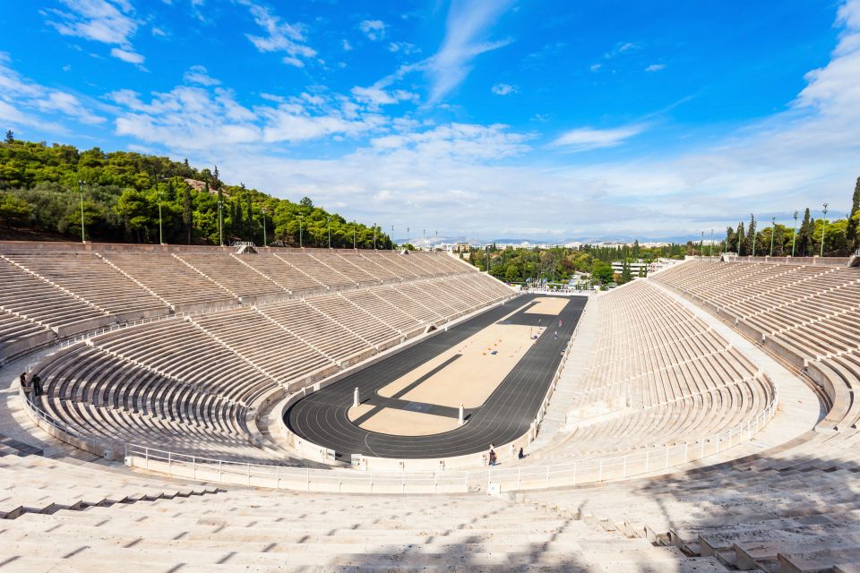 Athens and Piraeus Private Tour For Groups - Guide Rating