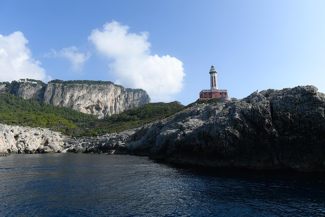 Capri 2-Hour Coastal Boat Tour With Optional Blue Grotto Visit - Common questions