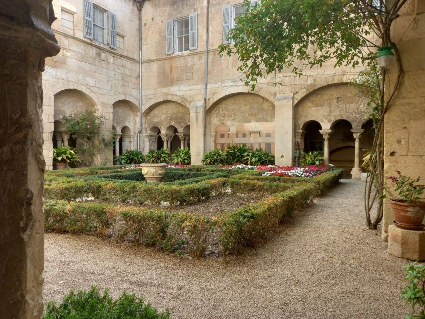 From Avignon: In the Footsteps of Van Gogh in Provence - What to Bring