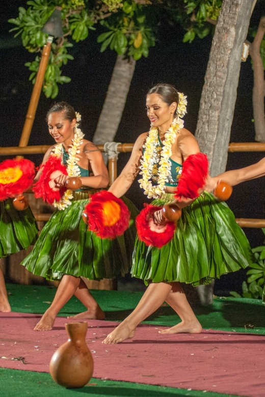 Kailua-Kona: Voyagers of the Pacific Luau With Buffet Dinner - Customer Reviews and Highlights