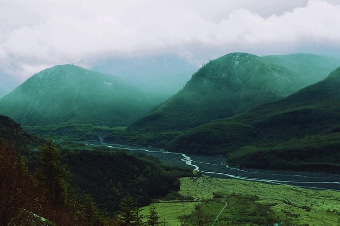 Mt. St. Helens National Monument From Seattle: All-Inclusive Small-Group Tour - Tour Itinerary