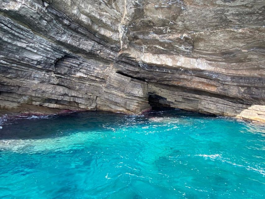 Positano: Private Boat Excursion to Capri Island - Important Information