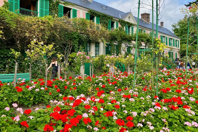 Private Giverny, Versailles, Trianon Trip From Paris by Mercedes - Customer Reviews