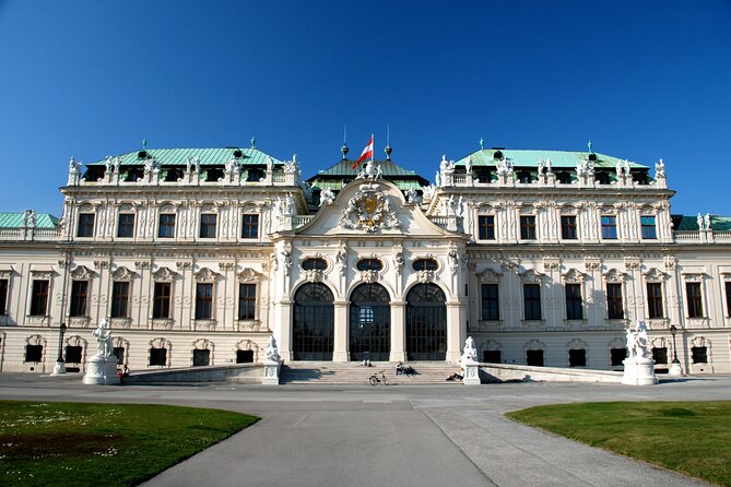 Replaced Private Tour of Hofburg, Sisi Museum &Imperial Apartment - Common questions