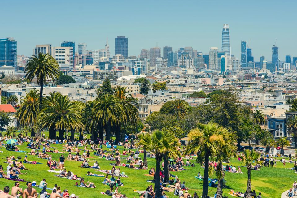 San Francisco: Hidden Gems of Castro - City Exploration Game - Common questions