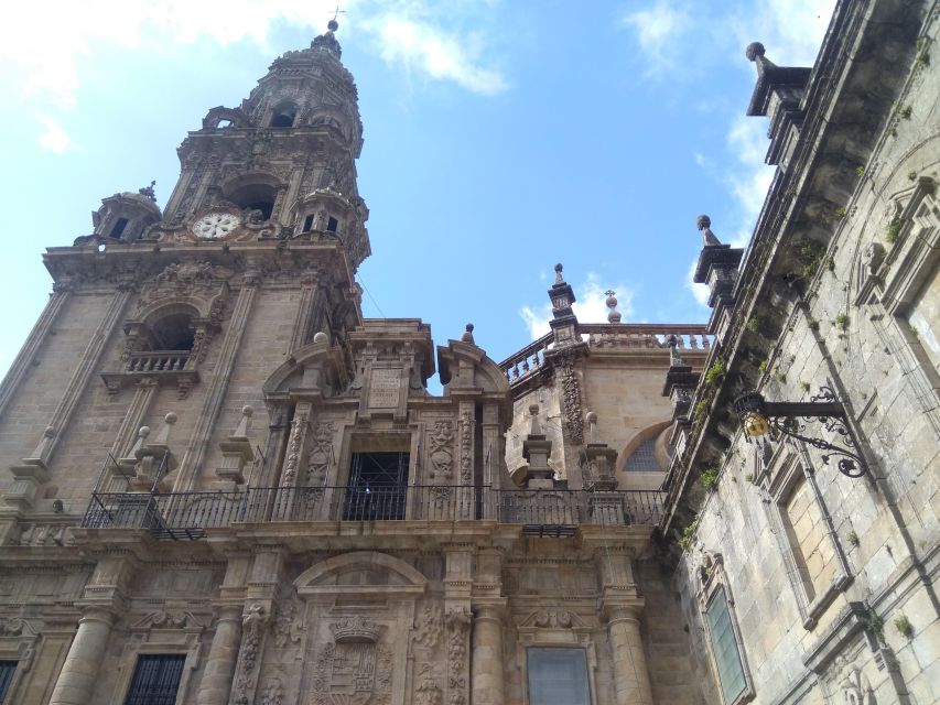 Santiago De Compostela & Valença - Private Tour From Porto - Directions